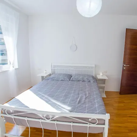 Oasis Luxe Apartment