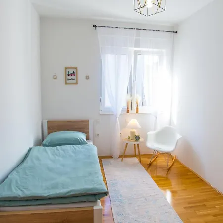 Oasis Luxe Apartman *