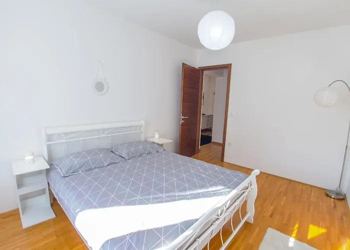 Oasis Luxe شقة موستار